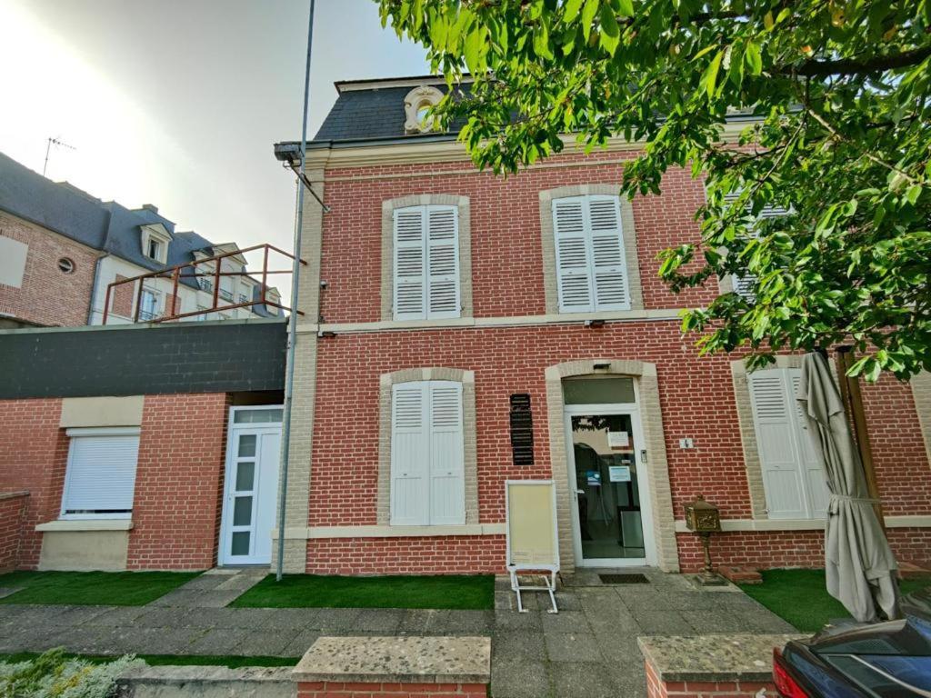 Appartement En Residence Gisors Zewnętrze zdjęcie