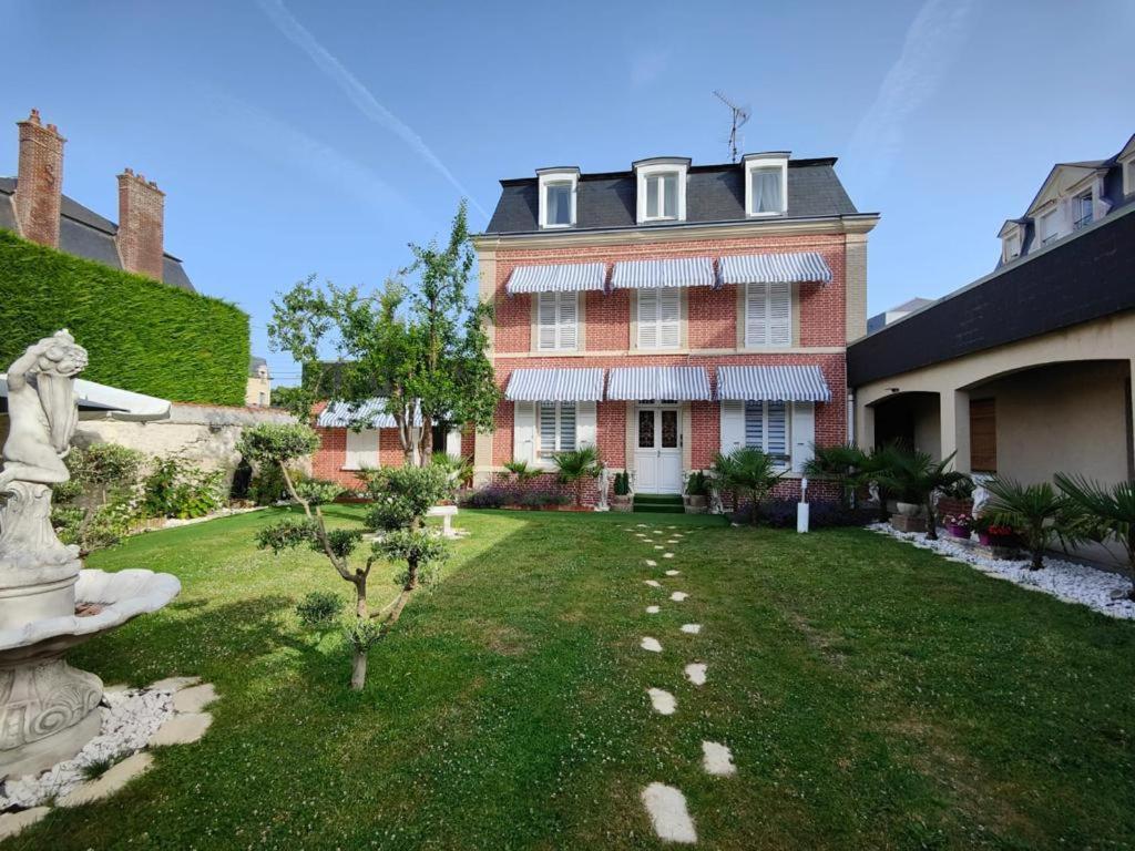 Appartement En Residence Gisors Zewnętrze zdjęcie